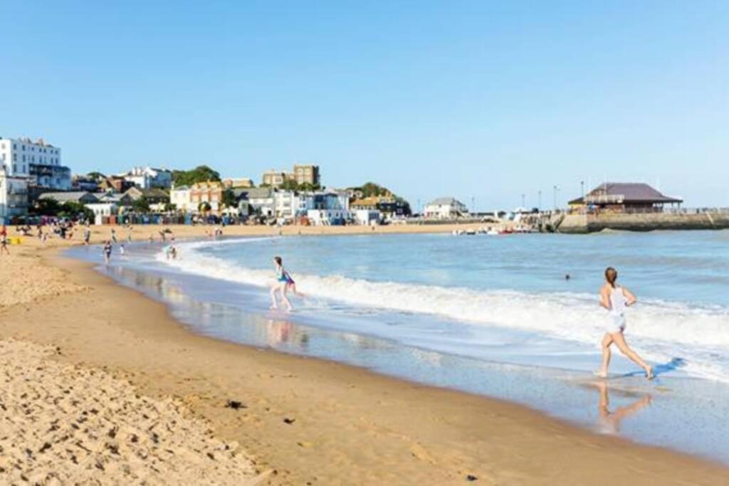 Stylish Holiday Let In Central Broadstairs Apartman Kültér fotó